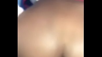 Celly fucks girl with Phat ass